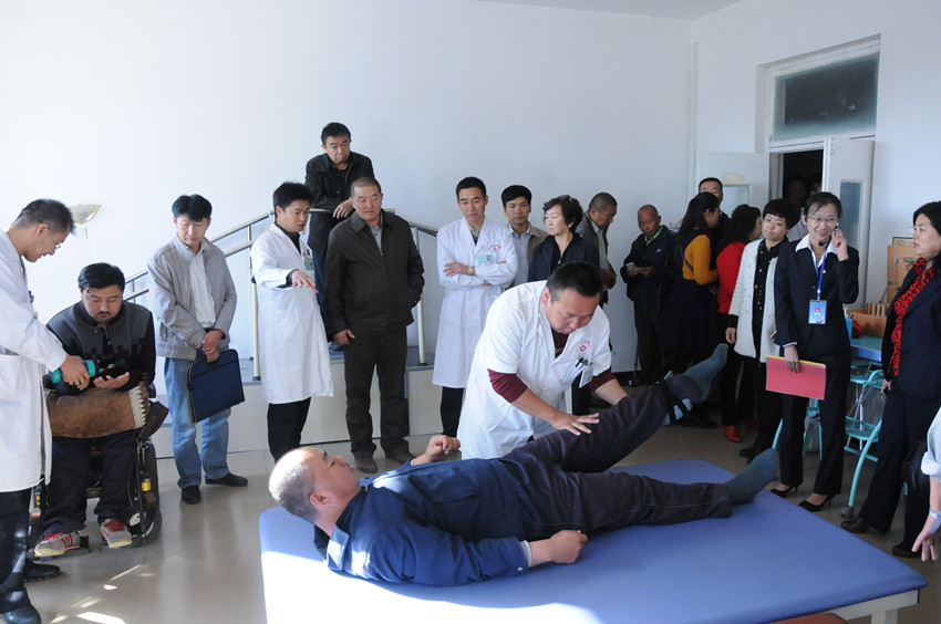巴州残联在和硕县召开残疾人工作第三季度例会4.JPG