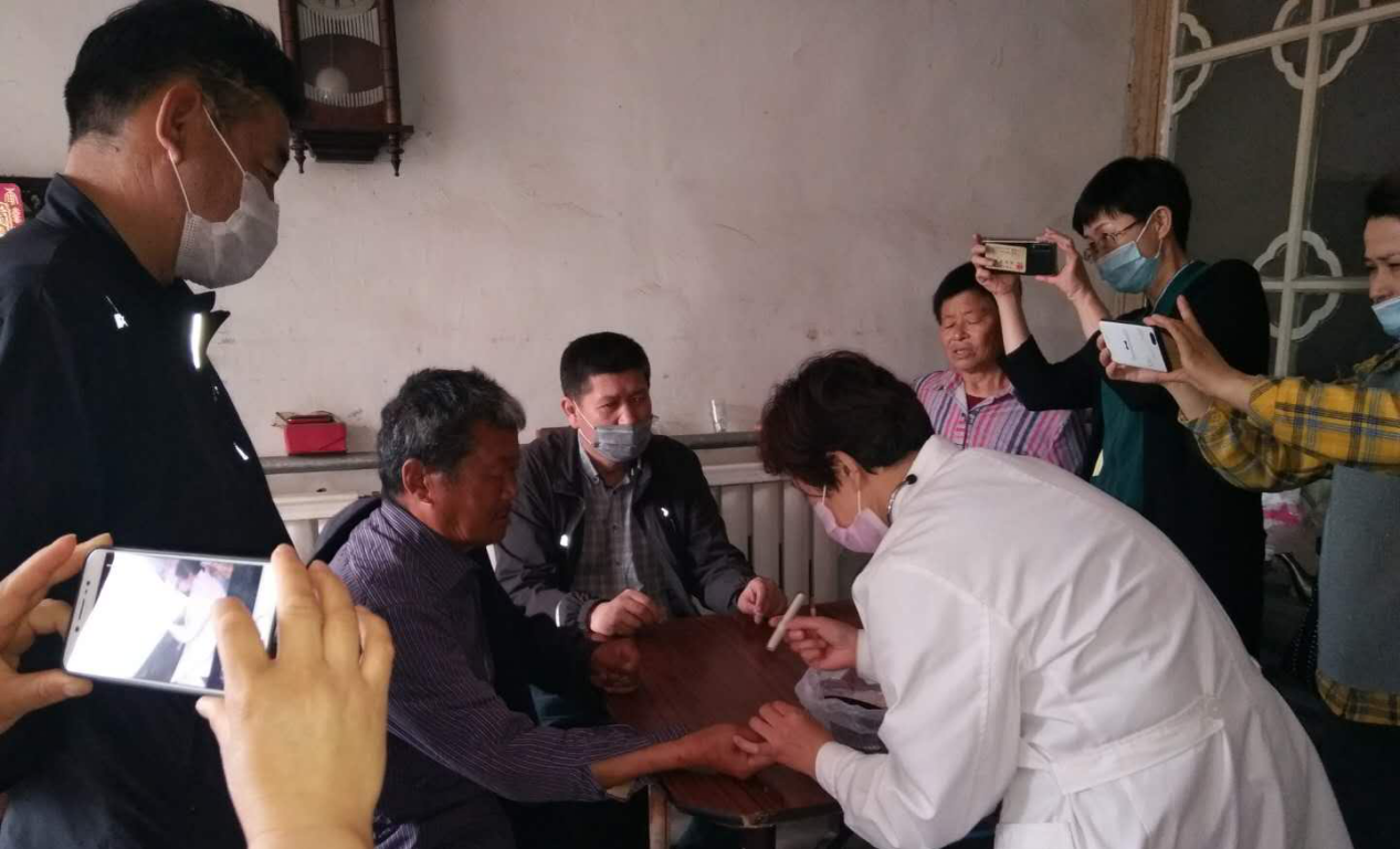 开展残疾人家庭医生签约活动.png 开展残疾人家庭医生签约活动.png