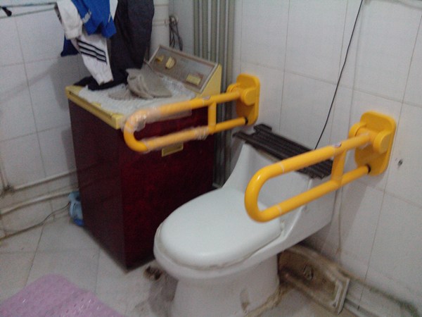 20200927 塔城地区:无障碍环境市创建暖人心 (2).jpg 20200927 塔城地区:无障碍环境市创建暖人心 (2).jpg