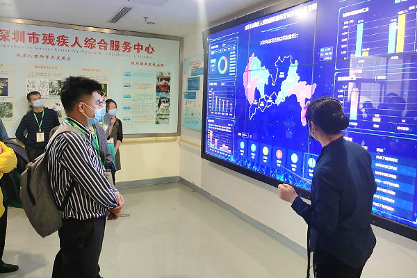5图为培训现场.jpg 5图为培训现场.jpg